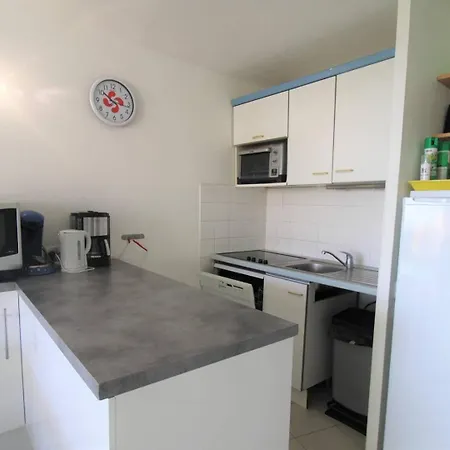 Gasrian - Meuble De Tourisme Classe 3 Etoiles, Avec Acces Et Piscine Apartamento Gassin