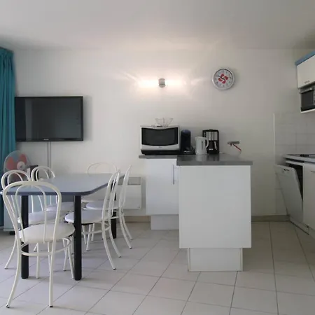 公寓 Gasrian - Meuble De Tourisme Classe 3 Etoiles, Avec Acces Et Piscine 盖辛