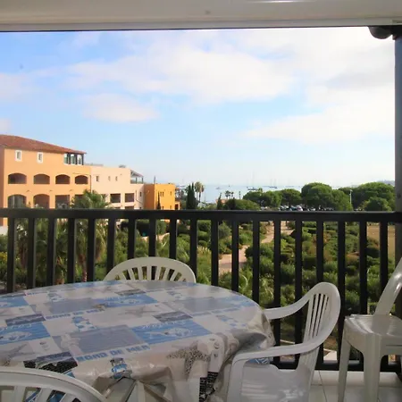 Gasrian - Meuble De Tourisme Classe 3 Etoiles, Avec Acces Et Piscine 公寓
