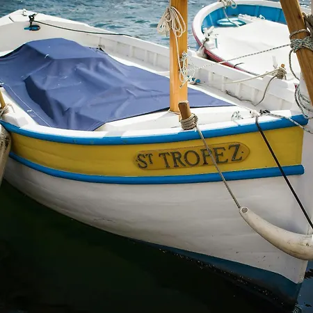 Gasrian - Meuble De Tourisme Classe 3 Etoiles, Avec Acces Et Piscine Διαμέρισμα