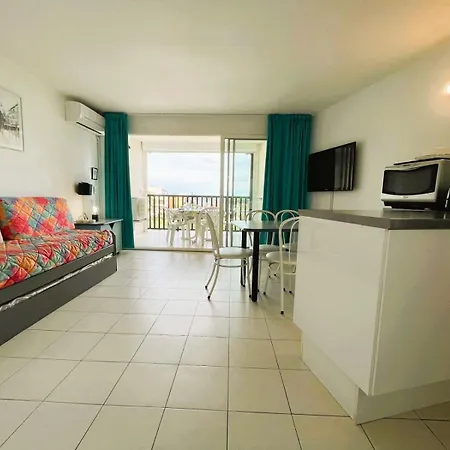 Gasrian - Meuble De Tourisme Classe 3 Etoiles, Avec Acces Et Piscine Gassin