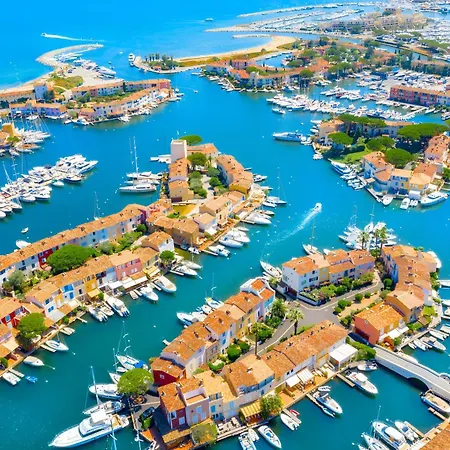 Gasrian - Meuble De Tourisme Classe 3 Etoiles, Avec Acces Et Piscine Διαμέρισμα Gassin